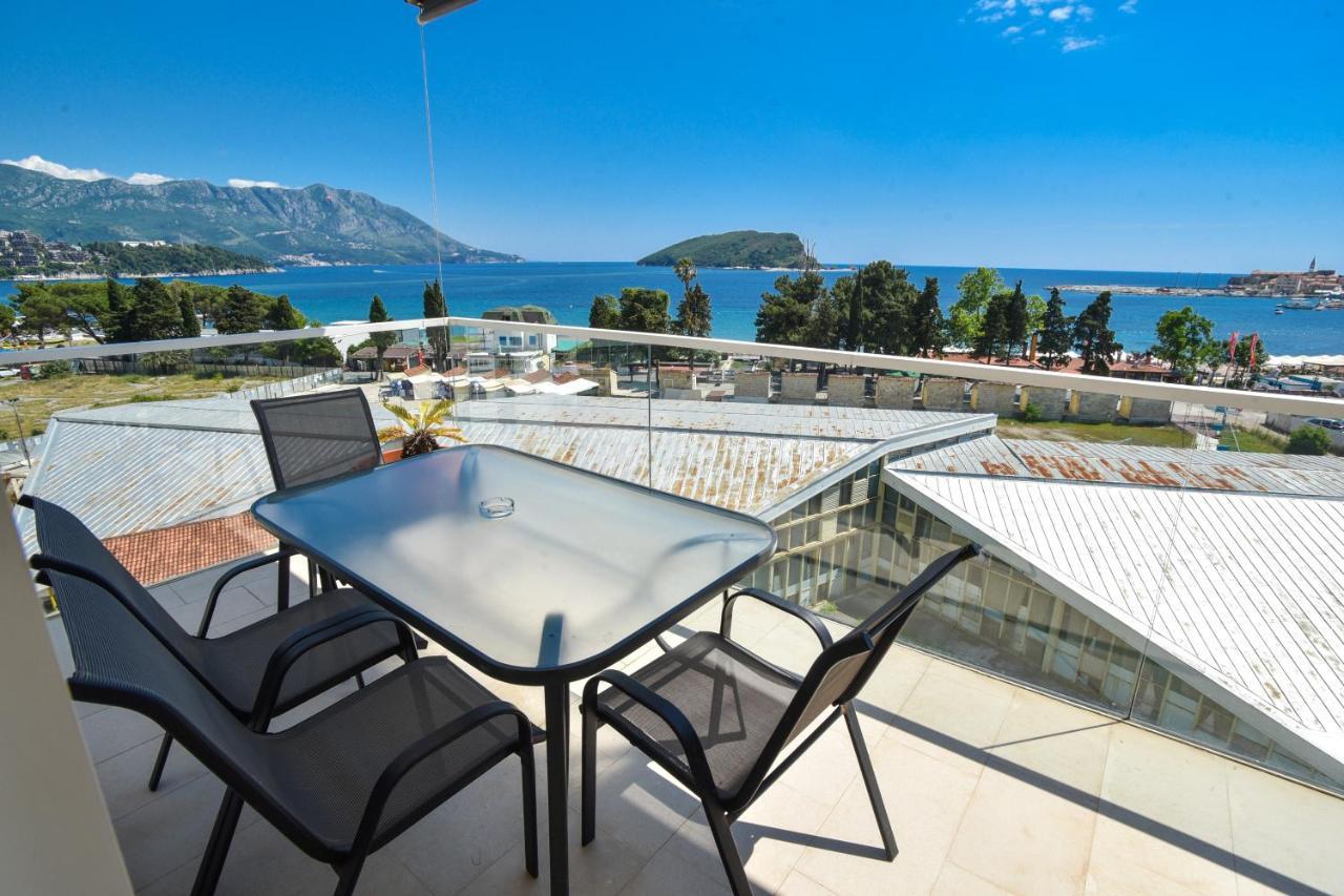 Daire Menuet Budva