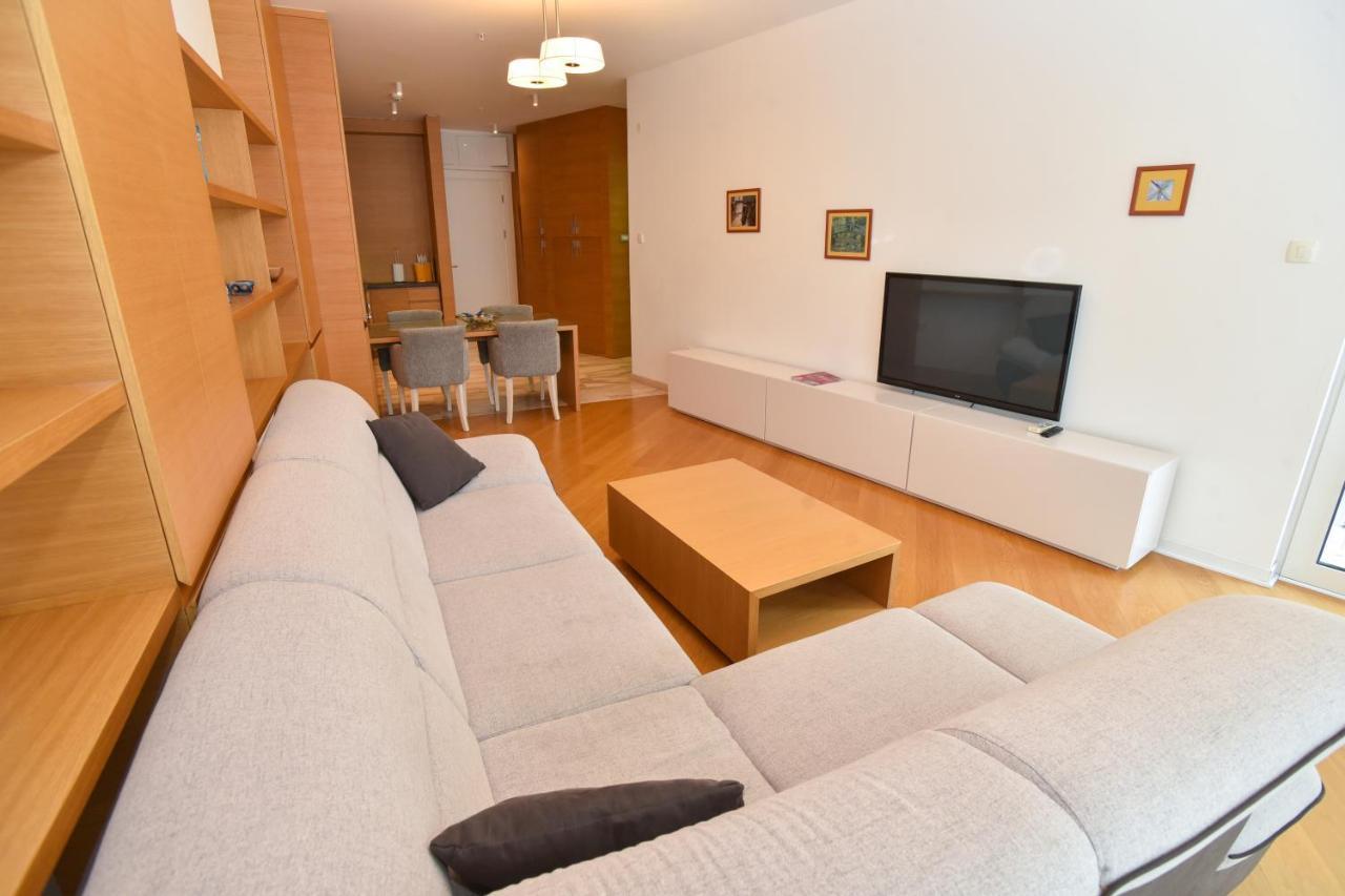 Menuet Daire Budva