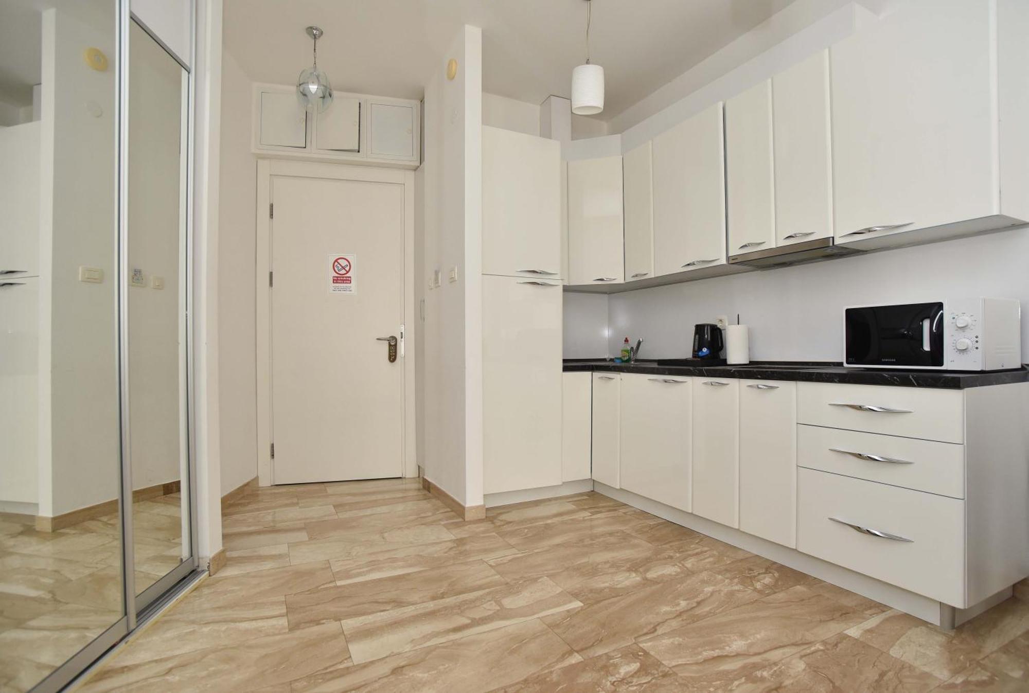 Appartement Menuet Budva