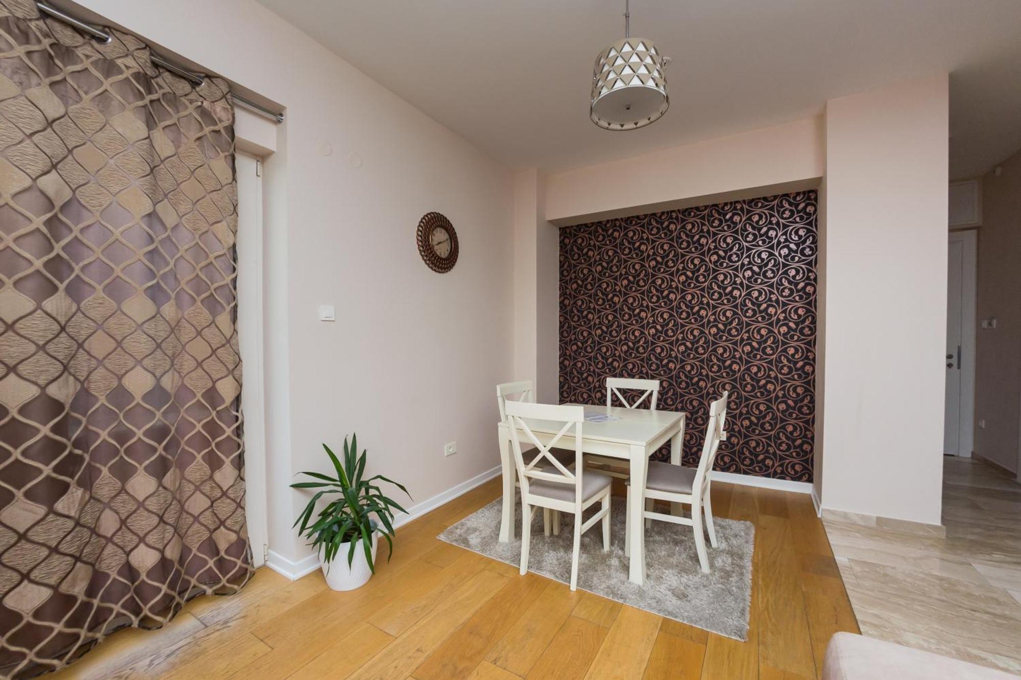 Apartment Menuet