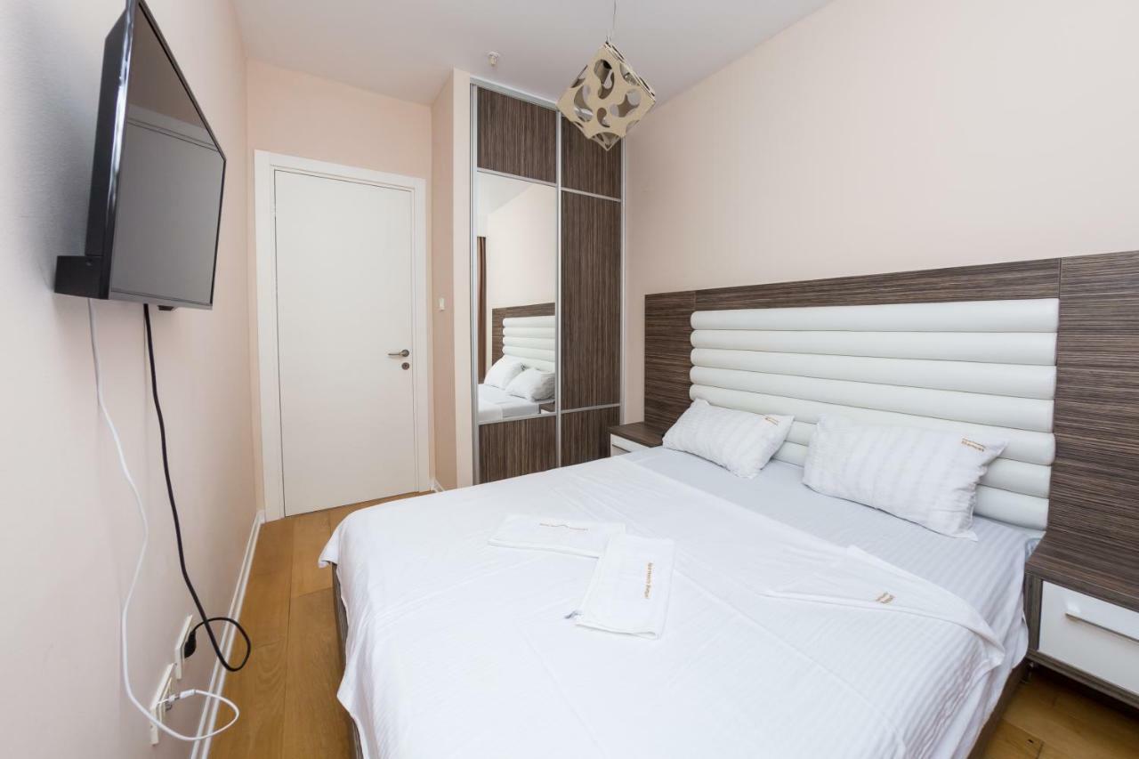 Menuet Daire Budva