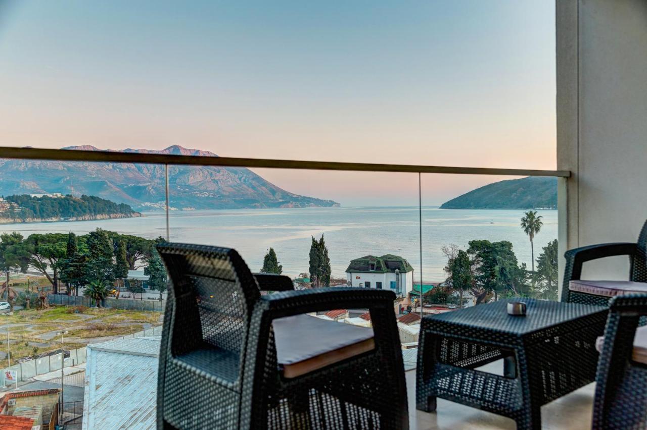 Menuet Daire Budva