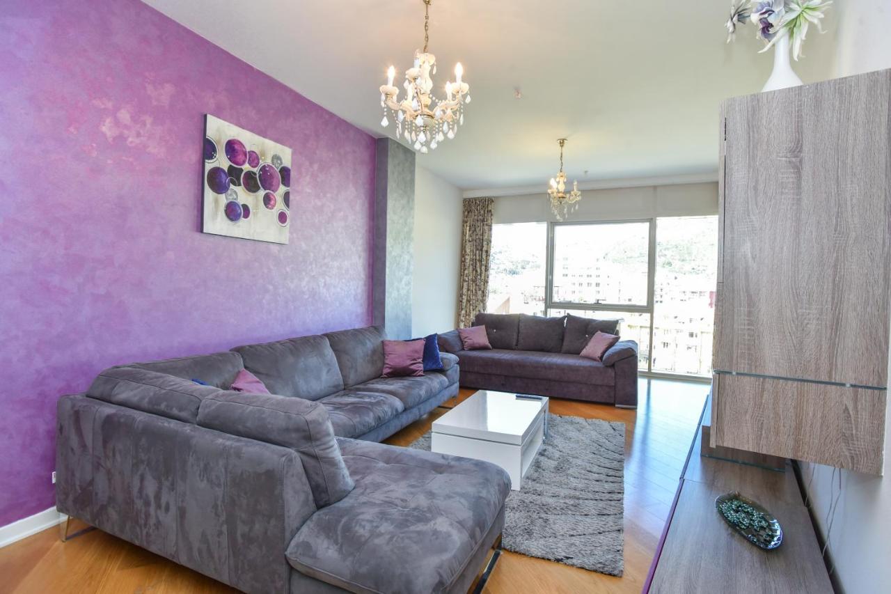 Menuet Apartment *